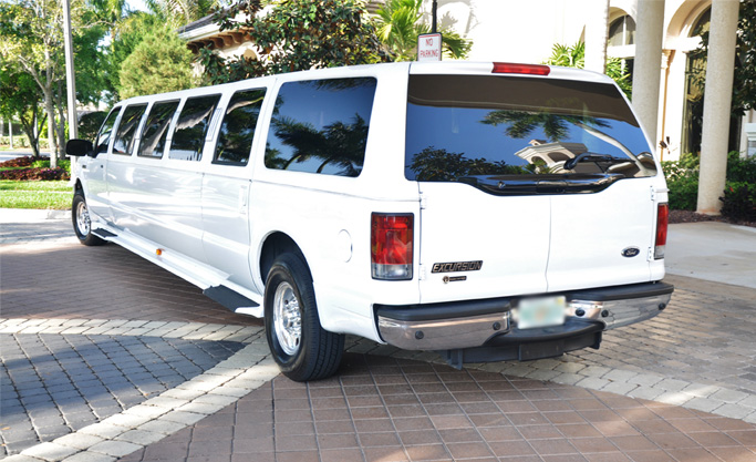 Tampa Excursion Stretch Limo 